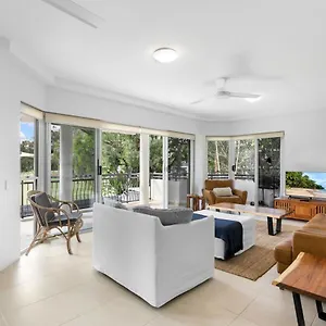 Riviera Noosa Noosaville